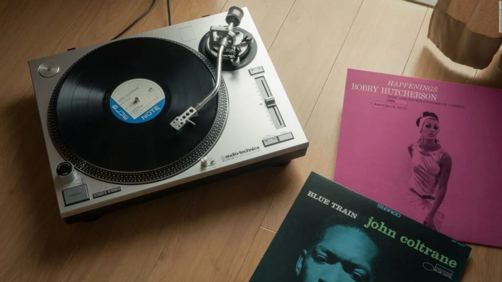 El Día Internacional del Disco de Vinilo: un viaje al pasado que sigue resonando en el turismo musical El Día Internacional del Disco de Vinilo: un viaje al pasado que sigue resonando en el turismo musical
