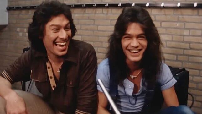 ASÍ SUENA “UNFINISHED” LA COLABORACIÓN FINAL ENTRE EDDIE Y ALEX VAN HALEN ASÍ SUENA “UNFINISHED” LA COLABORACIÓN FINAL ENTRE EDDIE Y ALEX VAN HALEN