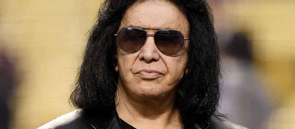 Gene Simmons (Kiss) se defiende tras ser criticado por hacer comentarios “sexistas y ofensivos”: “Mantengo todo lo que dije” Gene Simmons (Kiss) se defiende tras ser criticado por hacer comentarios “sexistas y ofensivos”: “Mantengo todo lo que dije”